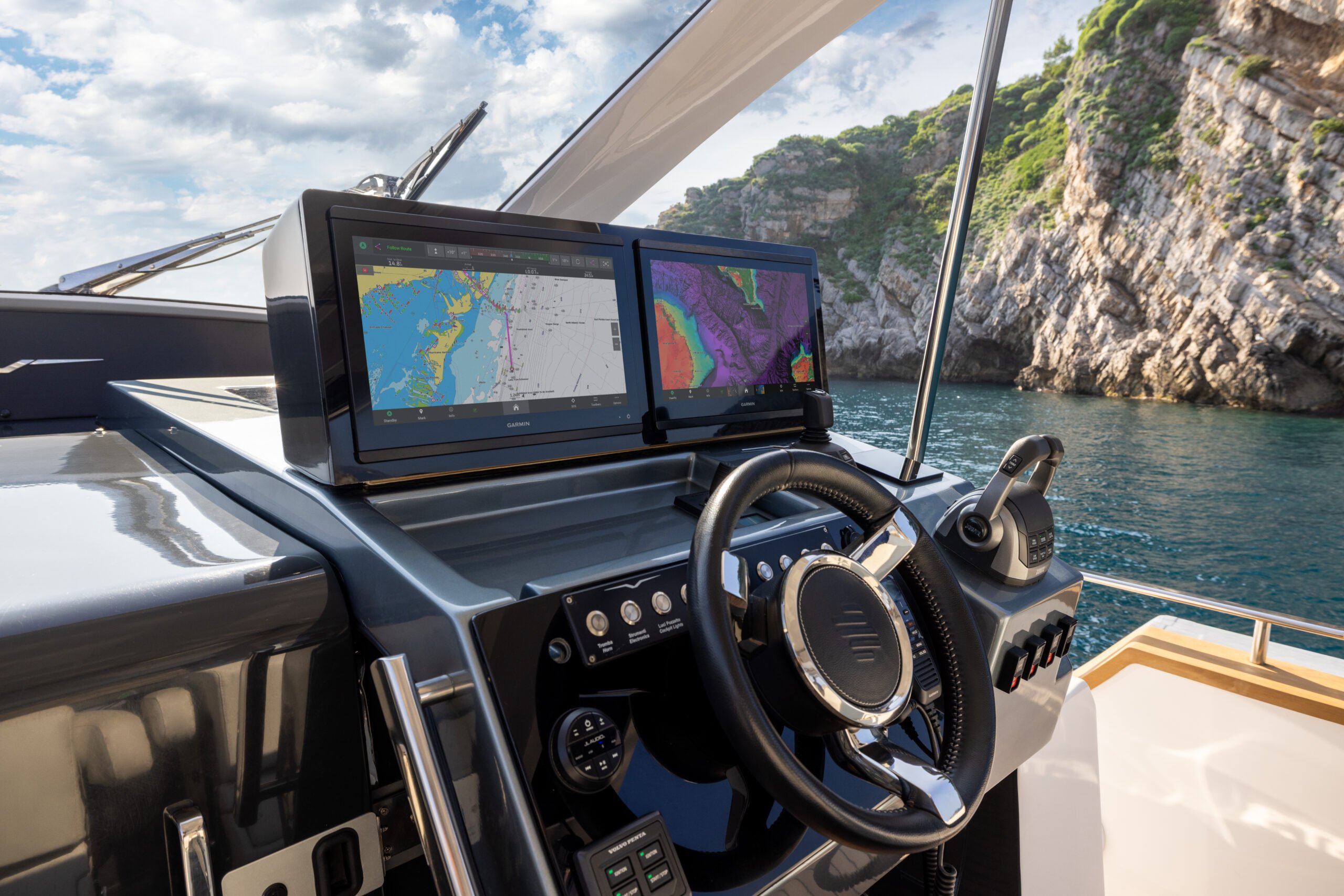 Displays on the helm with navigation charts and relief shading.
